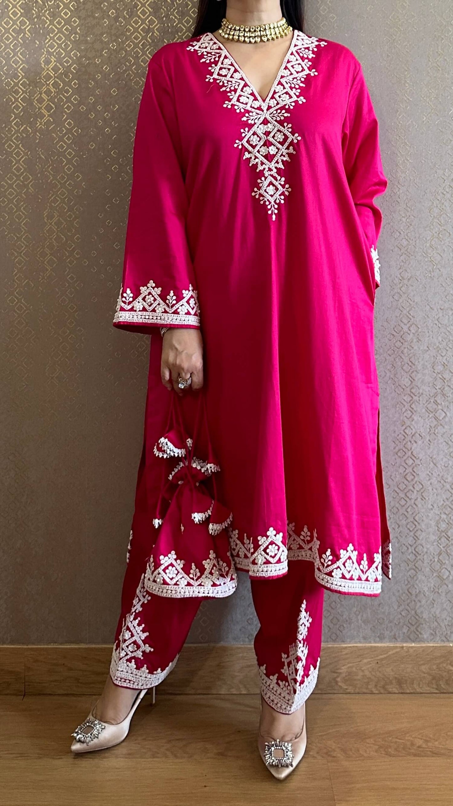 Candy Pink Kashmiri Phiran with Salwar and Matching Potli