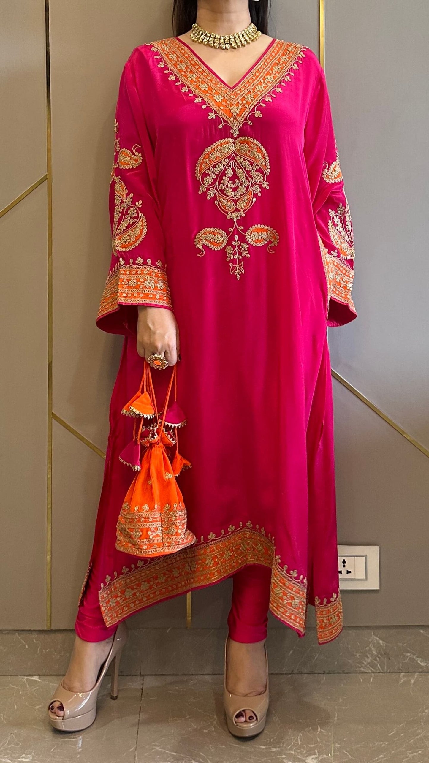 Rani Pink Applique Crepe Kashmiri-Phiran Kurta with Churidar and Matching Potli