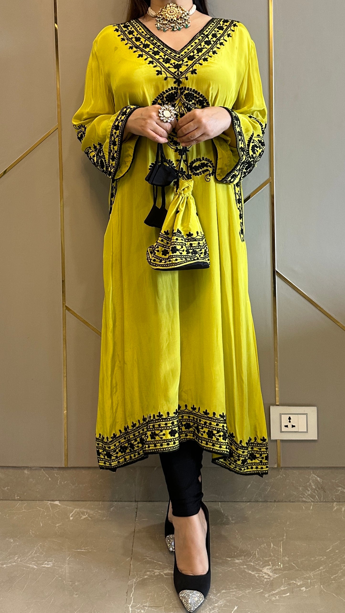 Yellow Ochre Kashmiri-Phiran Kurta with Churidar and Matching Potli
