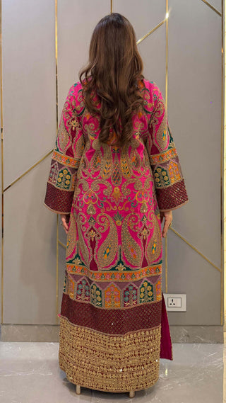 Amushay Embroidered Kaftan