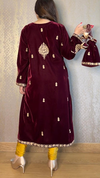 Maroon Paisley Velvet Kashmiri-Phiran Kurta with Churidar and Matching Potli - Express Delivery